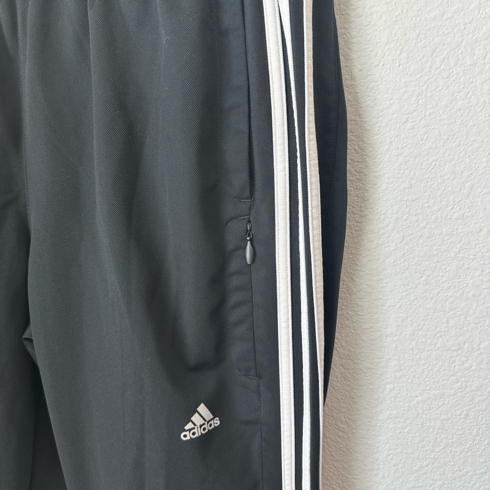 ⭐️ ADIDAS Men’s Tricot 3 Stripe XL Athletic Pants - Picture 2 of 10